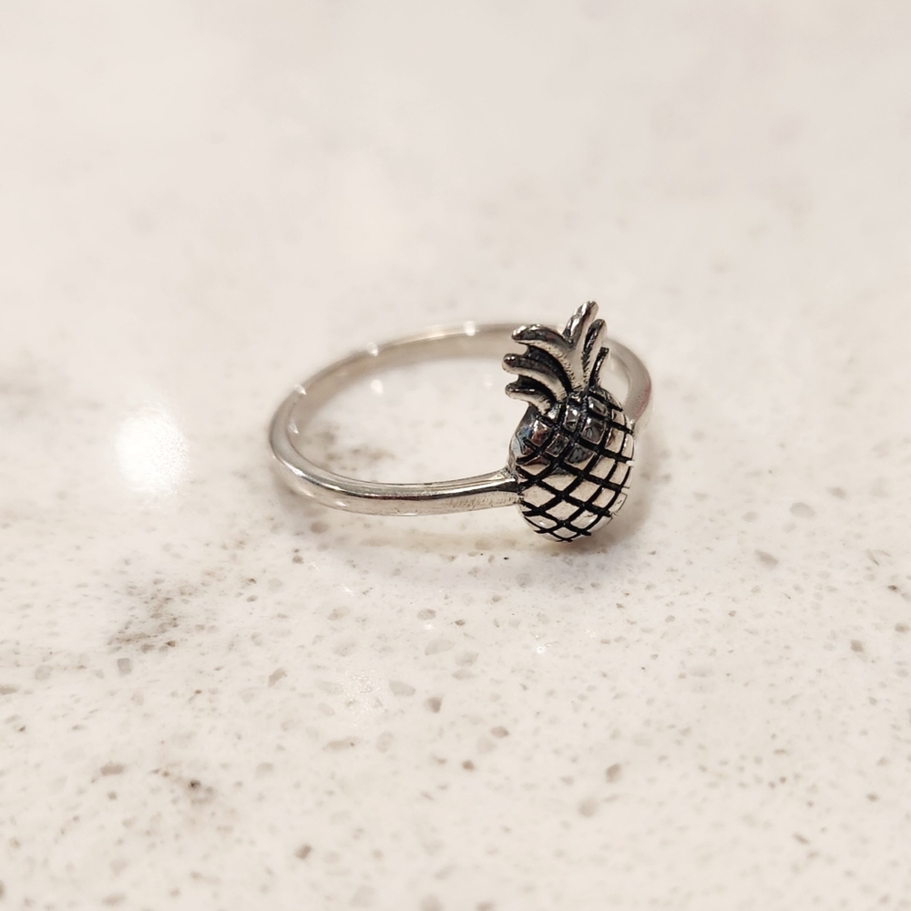 New 925 Sterling Silver Pineapple Ring Size 6